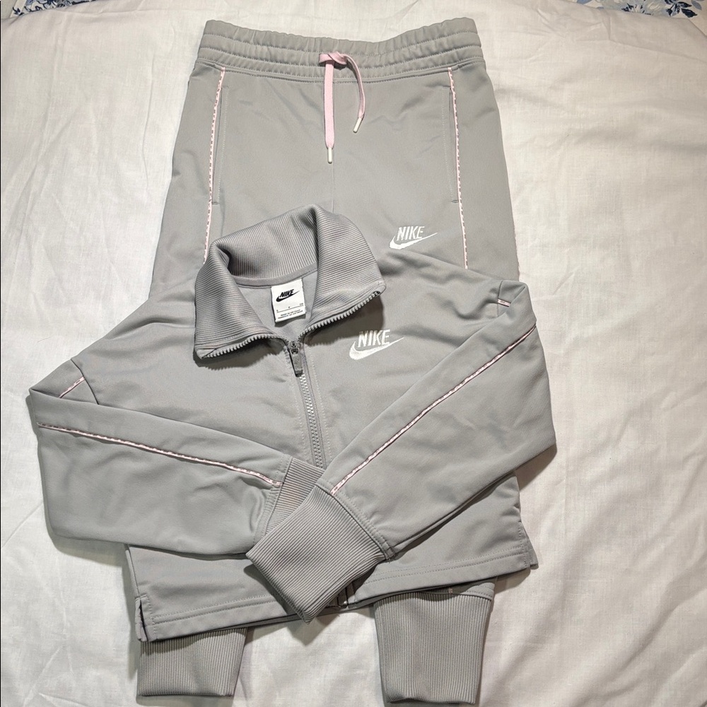 Nike Sportswear High Waist Tracksuit Set Gray Pink Girls S Athleisure EUC